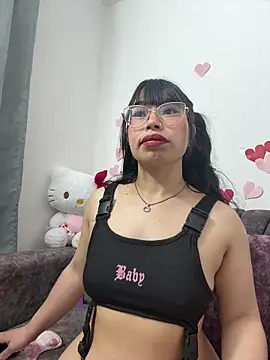 Snapshot of DearAbbiee chatting on May 2026 07:46:02 AM DearAbbiee online show from May 2026 07:46:02 AM