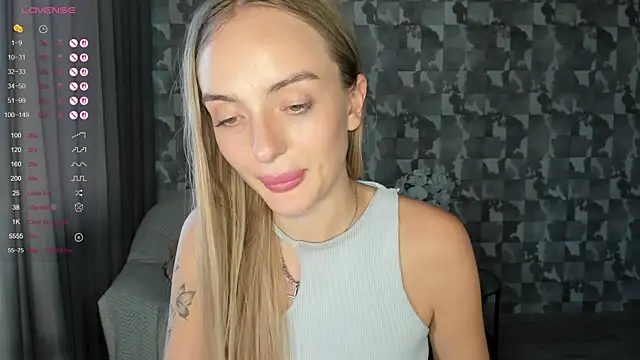 Snapshot of A_delina chatting on June 2026 04:30:01 PM A delina online show from June 2026 04:30:01 PM