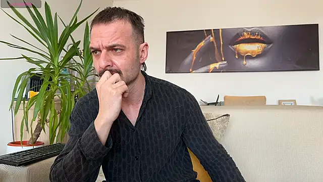 Snapshot of Asmodeuss666 chatting on February 2025 06:27:02 AM Asmodeuss666 online show from February 2025 06:27:02 AM