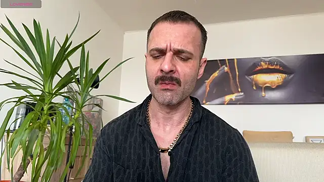 Snapshot of Asmodeuss666 chatting on February 2025 07:20:01 AM Asmodeuss666 online show from February 2025 07:20:01 AM