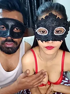 insta hotpair online show from December 2025 04:55:02 PM