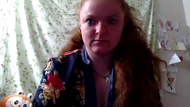 Snapshot of Rae_Jeannie chatting on June 2026 07:18:01 AM Rae Jeannie online show from June 2026 07:18:01 AM