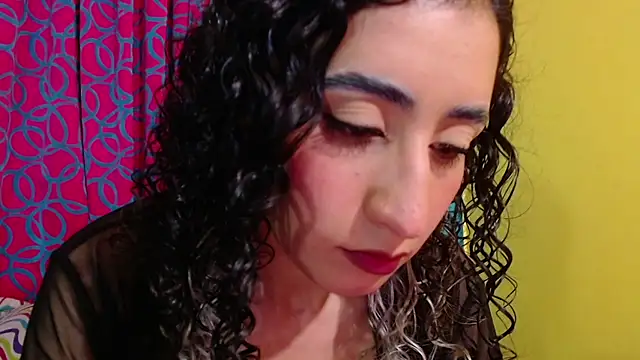 valerie mase online show from November 2025 08:20:01 PM