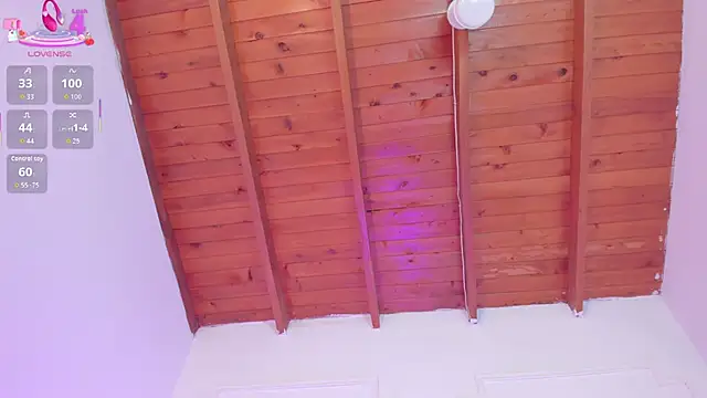 VenusEvans1 online show from November 2025 03:15:02 PM