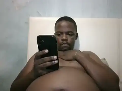 Snapshot of ThamiXX chatting on January 2025 11:04:02 PM ThamiXX online show from January 2025 11:04:02 PM