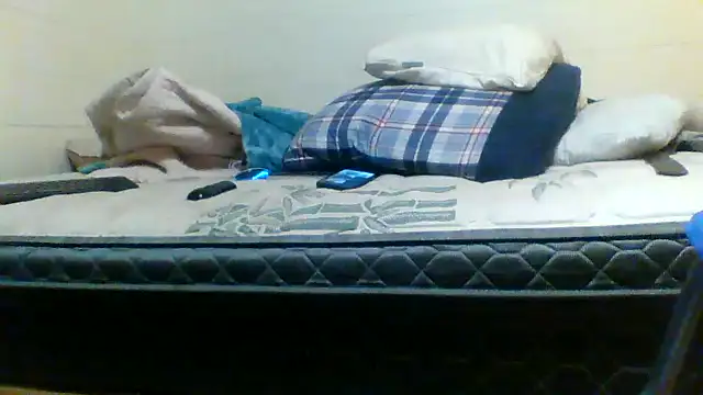 k1oudE online show from February 2025 07:12:02 AM