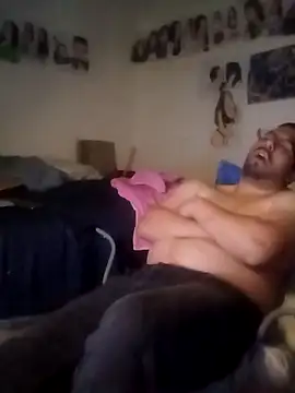 k1oudE online show from November 2025 04:07:02 PM