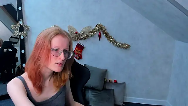 Snapshot of ElizabethHarpper chatting on January 2025 11:42:02 AM ElizabethHarpper online show from January 2025 11:42:02 AM