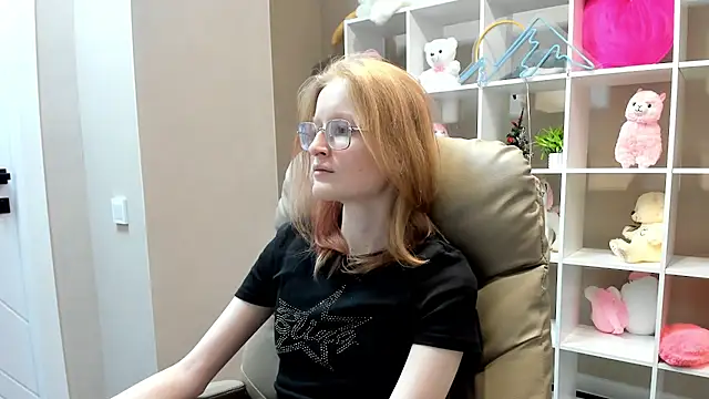 Snapshot of ElizabethHarpper chatting on January 2025 08:11:02 AM ElizabethHarpper online show from January 2025 08:11:02 AM