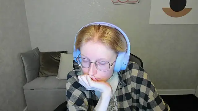 Snapshot of ElizabethHarpper chatting on September 2025 01:08:02 AM ElizabethHarpper online show from September 2025 01:08:02 AM