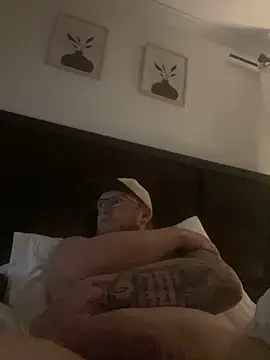 tcadle1824 online show from March 2026 02:05:02 AM