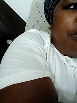 SexyLadyBoosxx online show from October 2025 05:21:02 PM