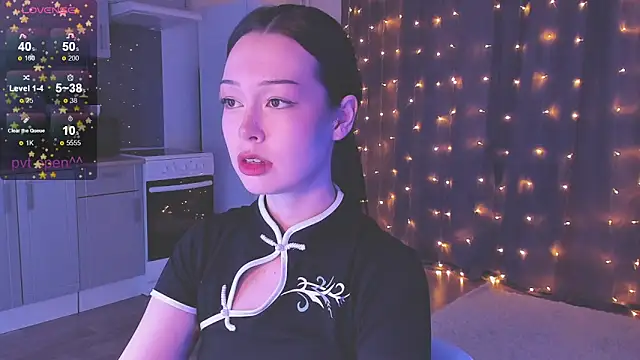 kittenrisha online show from December 2025 04:40:01 AM