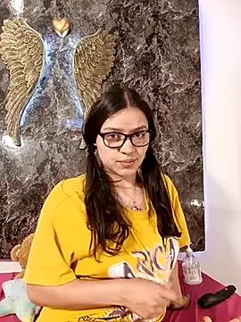 Danni shy online show from February 2025 12:05:02 AM