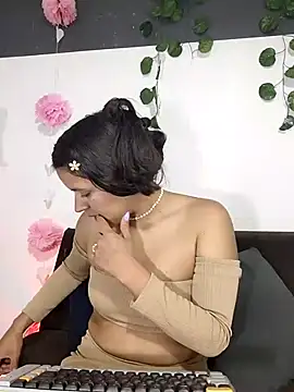 Danni shy online show from September 2025 04:34:02 AM