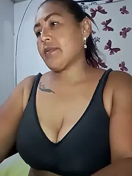 Snapshot of Abigail_BigTits chatting on March 2025 04:56:01 AM Abigail BigTits online show from March 2025 04:56:01 AM