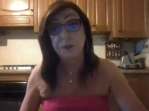 Snapshot of Tiabet chatting on June 2026 08:21:01 PM Tiabet online show from June 2026 08:21:01 PM