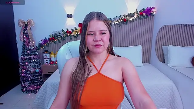 Annie kurt  online show from December 2025 08:14:02 PM