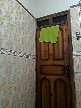 Snapshot of KlachDZ chatting on February 2025 04:09:02 PM KlachDZ online show from February 2025 04:09:02 PM