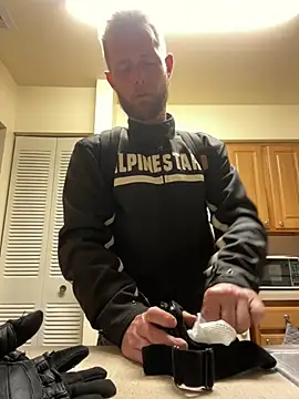 bjay1210 online show from February 2025 02:31:01 AM