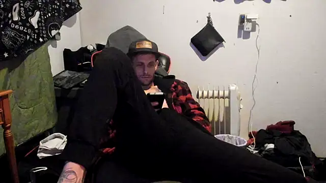 JamesMichael88 online show from March 2025 03:23:02 PM