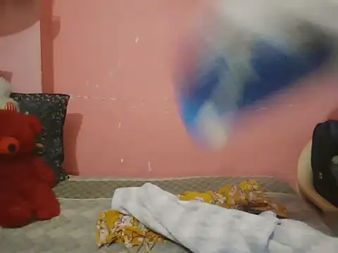 Hot-shanvi online show from December 2025 11:48:01 AM