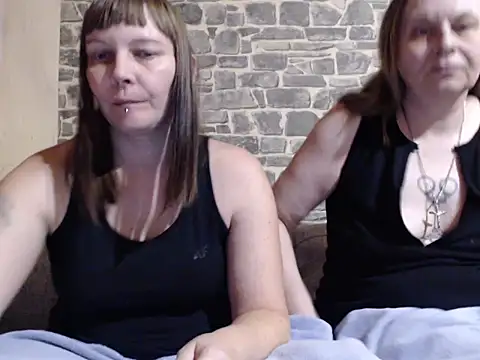 Sweet Phoenix online show from January 2025 03:23:01 PM