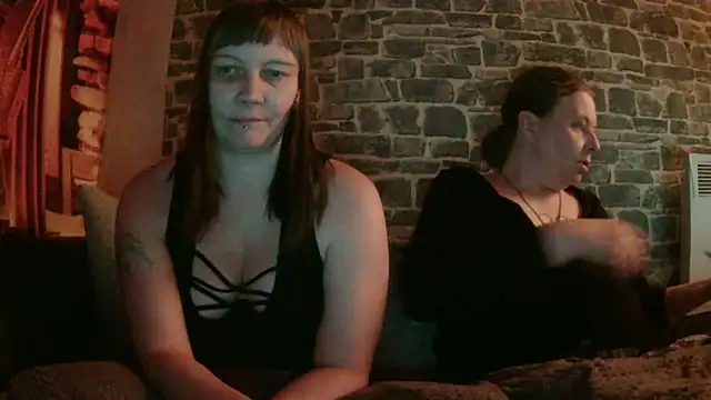 Sweet Phoenix online show from January 2025 07:10:01 PM