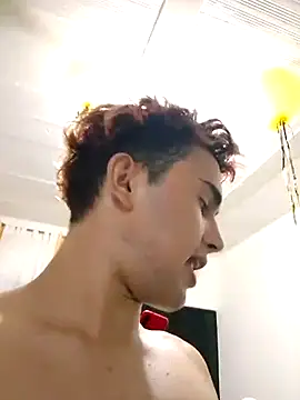 Lian Noath online show from January 2025 02:33:01 AM