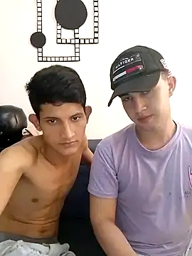 Lian Noath online show from February 2025 06:54:01 PM