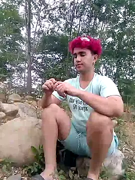 Lian Noath online show from February 2025 10:09:02 PM