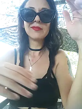 alice angelfetish online show from November 2025 05:20:01 PM