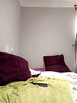 Snapshot of Thando04 chatting on January 2025 12:41:02 PM Thando04 online show from January 2025 12:41:02 PM