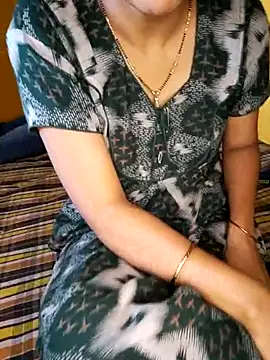 lovelygirl4567 online show from March 2025 08:07:01 AM