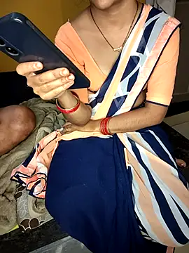 lovelygirl4567 online show from September 2025 03:24:02 PM