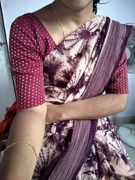 lovelygirl4567 online show from October 2025 06:59:01 AM