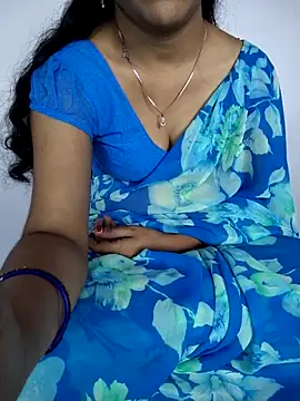 lovelygirl4567 online show from February 2026 05:29:01 AM