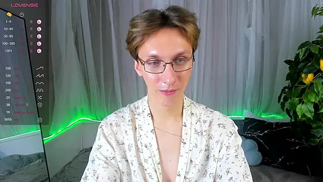 Adrian Di online show from January 2025 07:28:02 PM