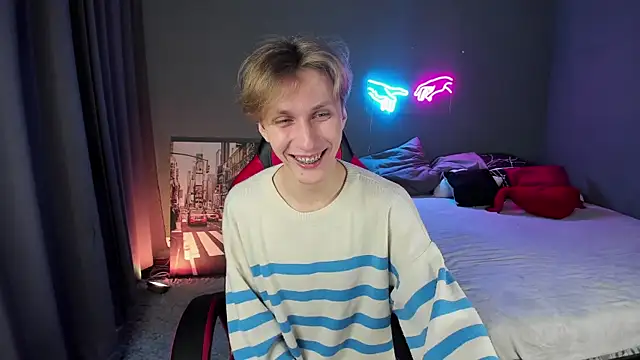 Adrian Di online show from February 2025 04:36:02 PM