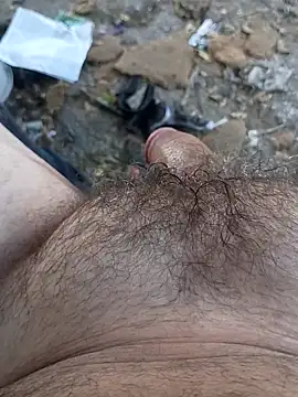 Snapshot of Cloudin_around chatting on October 2025 10:51:02 PM Cloudin around online show from October 2025 10:51:02 PM