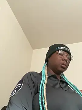 DamnBubbles online show from January 2025 08:30:01 PM