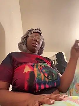 DamnBubbles online show from February 2025 12:22:02 AM