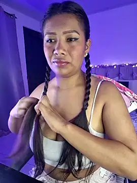 Snapshot of PaulaOrtiz_1 chatting on October 2025 12:52:01 AM PaulaOrtiz 1 online show from October 2025 12:52:01 AM