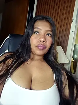 PaulaOrtiz 1 online show from December 2025 03:23:01 AM