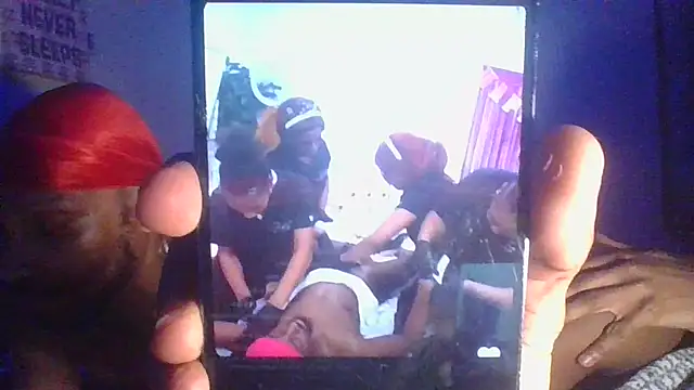 Snapshot of PlayboySavageX chatting on February 2025 12:37:01 AM PlayboySavageX online show from February 2025 12:37:01 AM