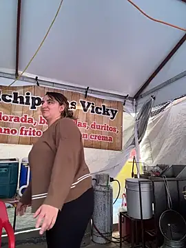 mamifresita online show from December 2025 10:16:01 PM