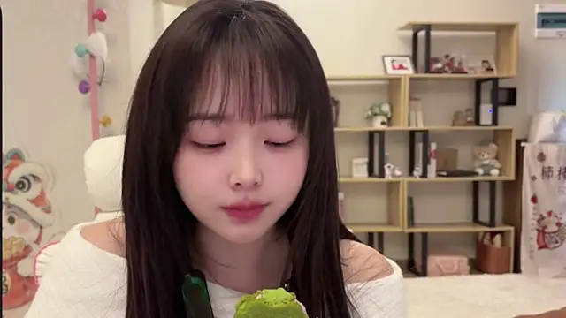 Chenjing0 online show from January 2026 04:28:02 AM