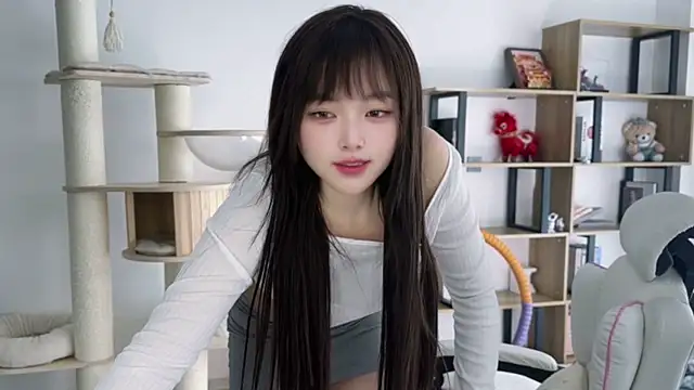 Chenjing0 online show from April 2026 04:48:02 AM