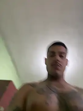 TiagopirocudoMG online show from April 2026 05:20:02 PM