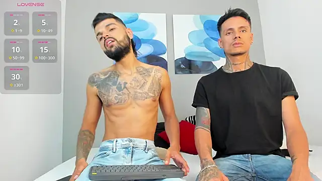 Snapshot of Emilio_Wolf chatting on January 2025 12:18:01 AM Emilio Wolf online show from January 2025 12:18:01 AM